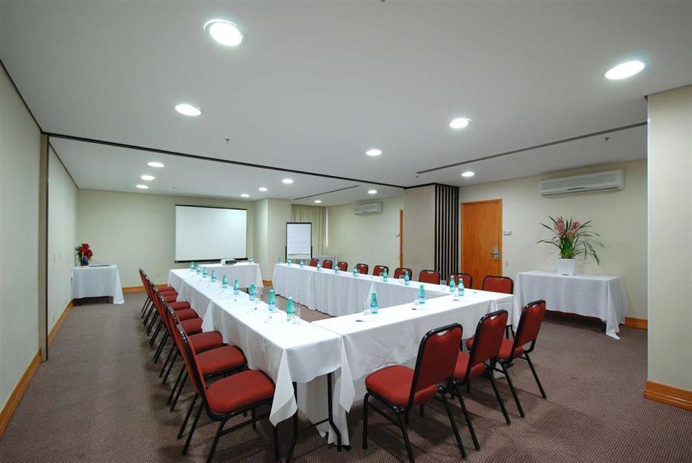 Intercity Interative Sao Paulo Jardins Бизнес фото